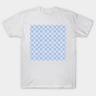 Mediterranean blue tiles stars and flowers pattern T-Shirt